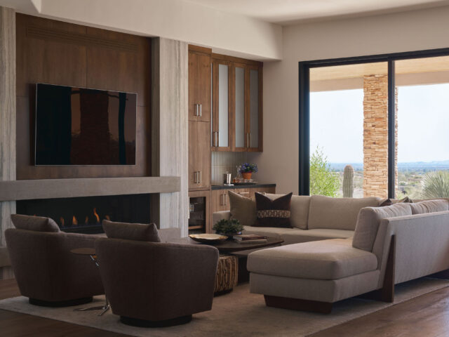 HEAD PORTFOLIO PHOTO